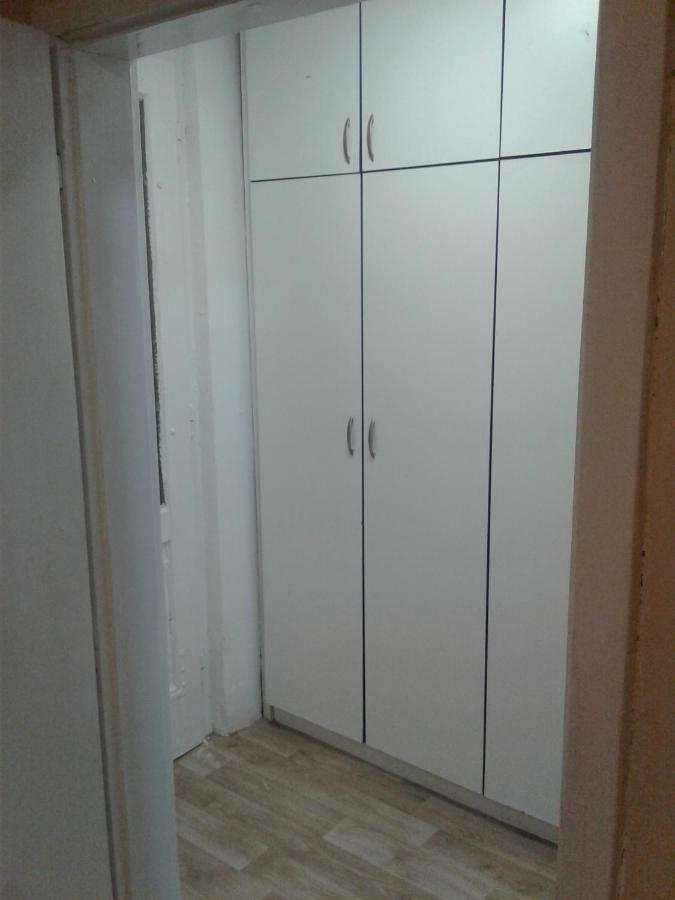 Hotel Kamelija Доня Ластва Екстериор снимка